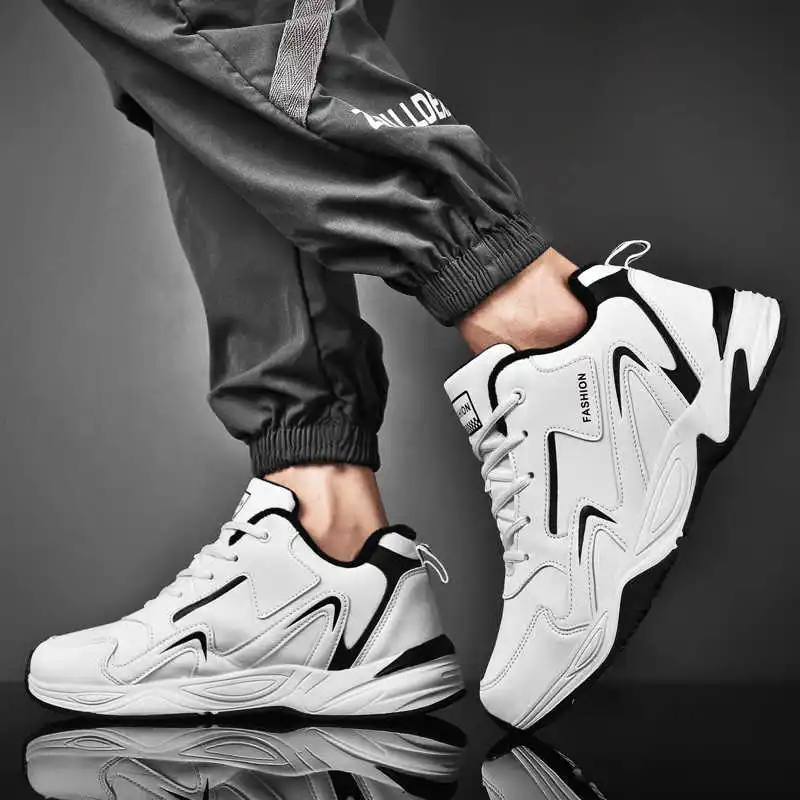 Cold-proof Spring Gym Sneakers - đánh giá và giá Streetwear Brand Name